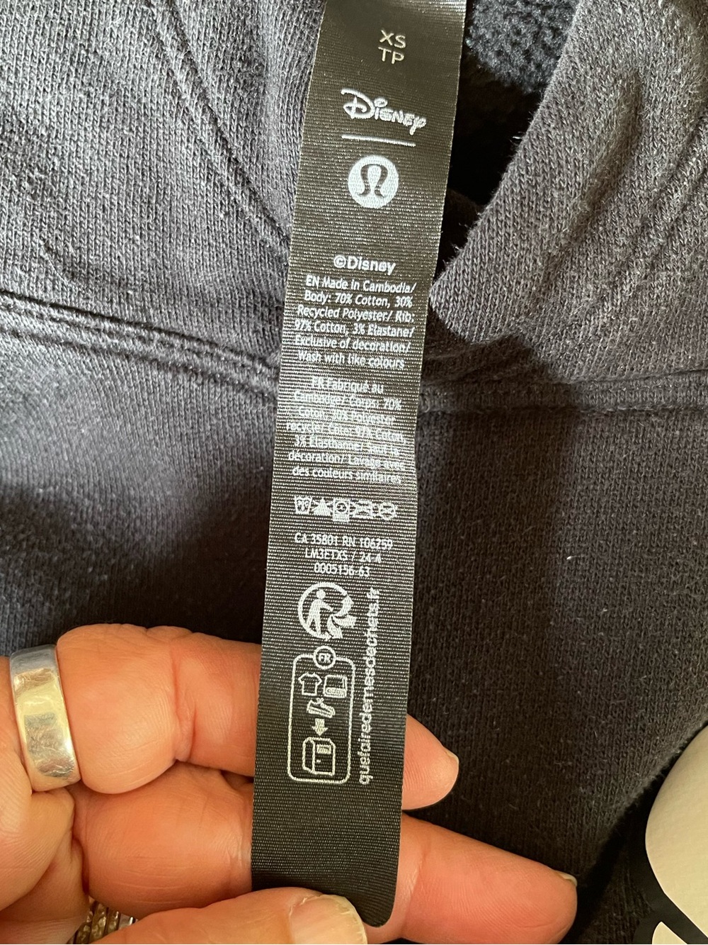Lululemon X Disney Mickey Mouse Pullover Hoodie Size XS - Picture 5 of 5